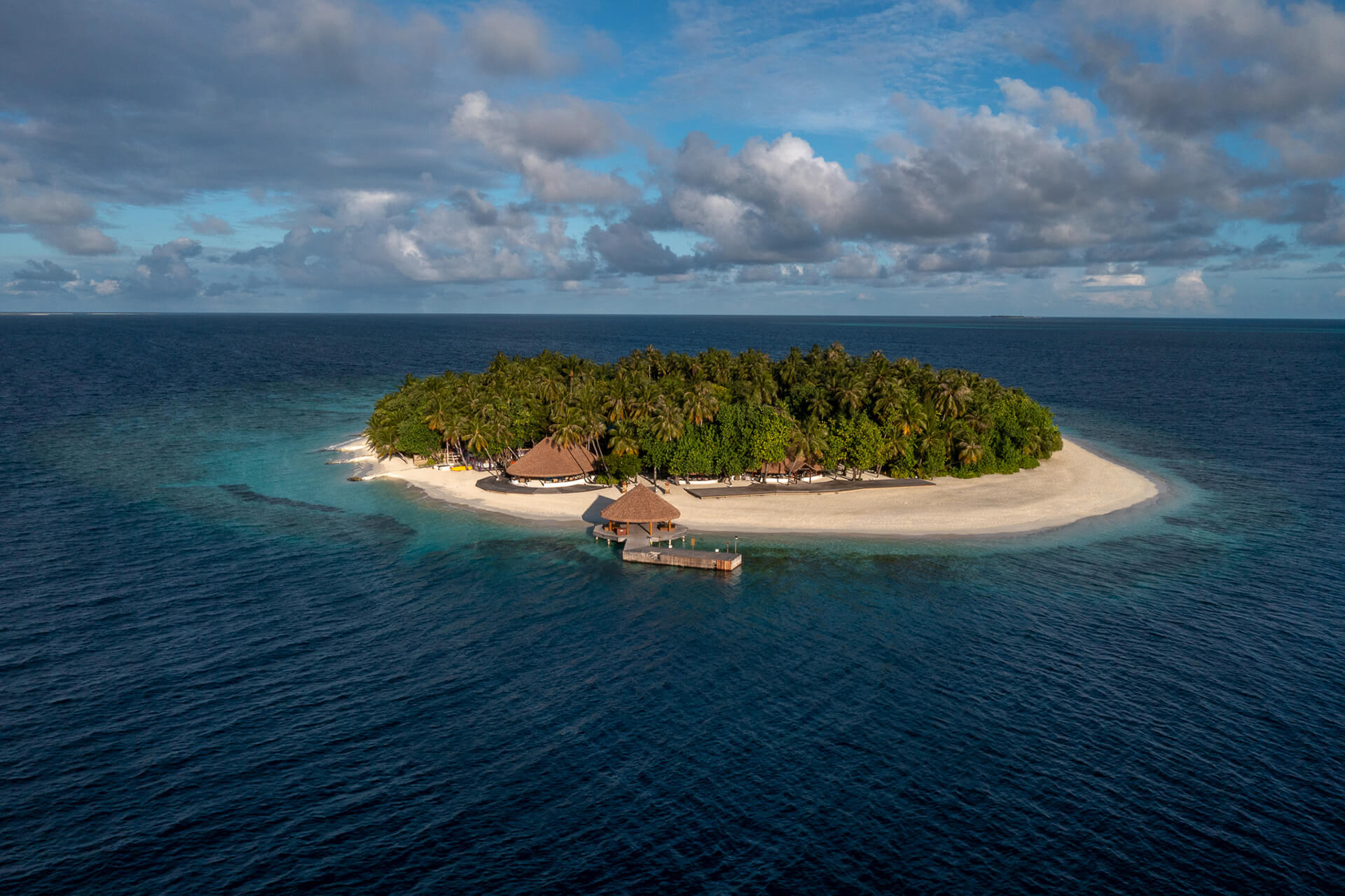 Aerial view of Dhawa Ihuru