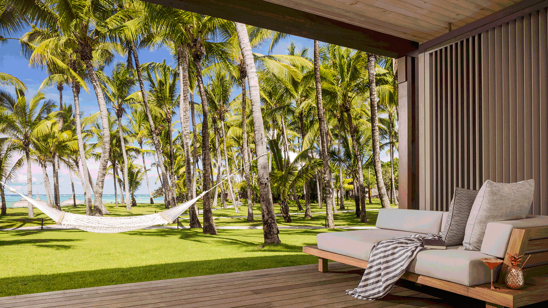 Suite terrace at One&Only Le Saint Geran 