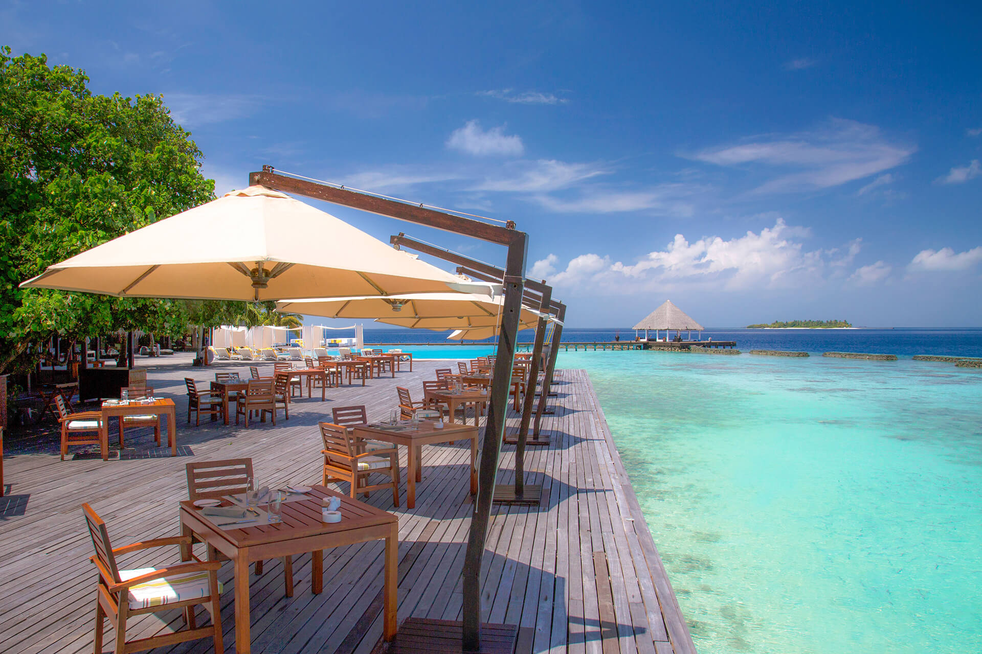 Dining at Coco Bodu Hithi