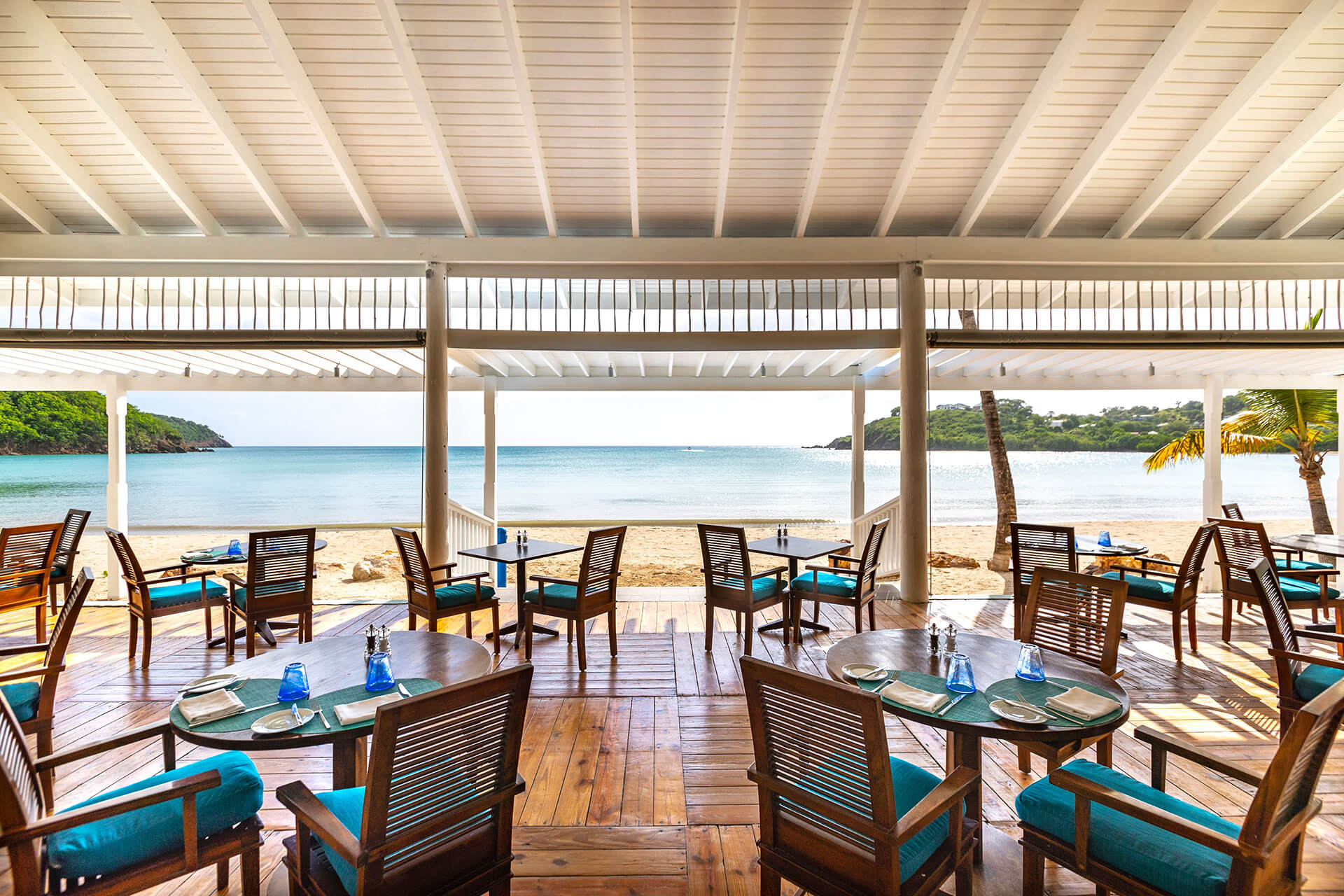 Dining at Carlisle Bay