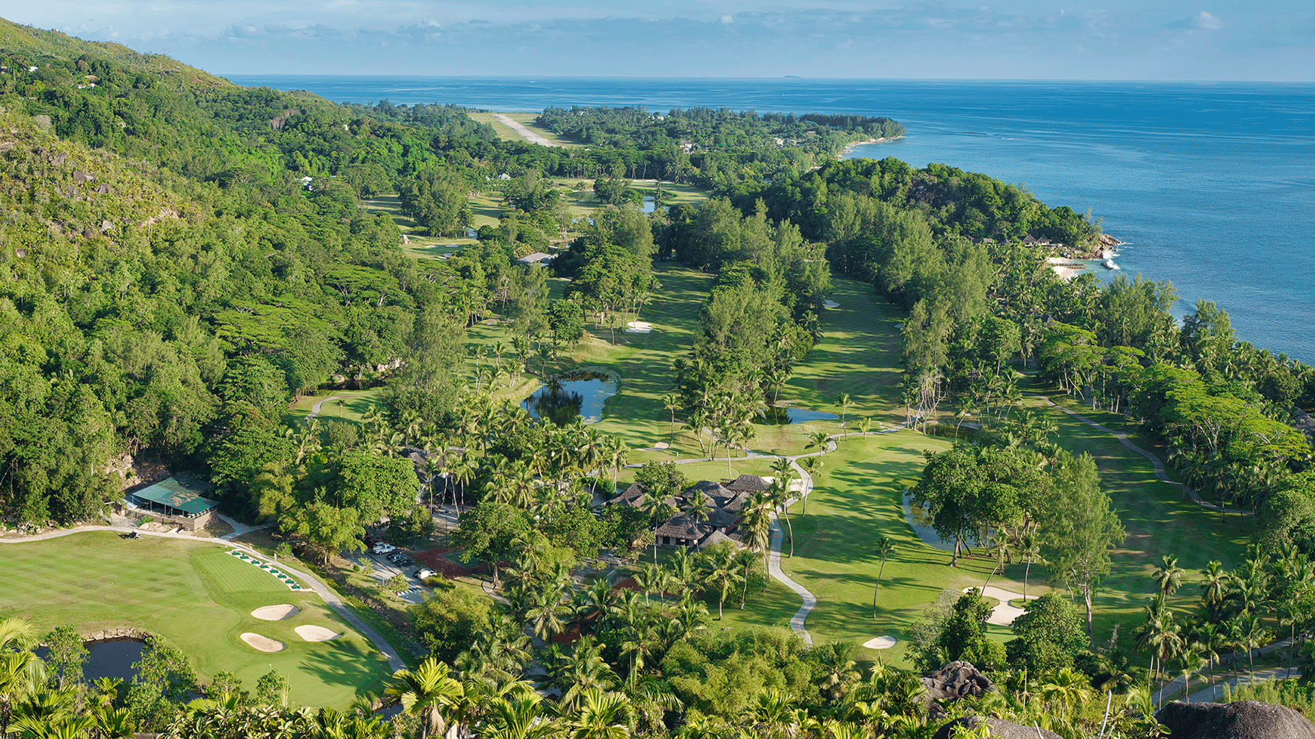 Golf course at Constance Lemuria