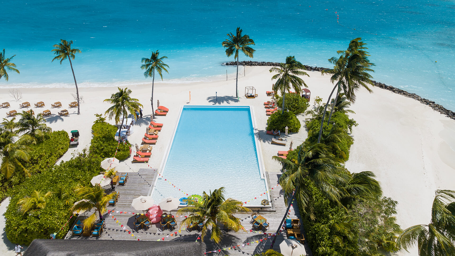 Pool at Sun Siyam Iru Veli