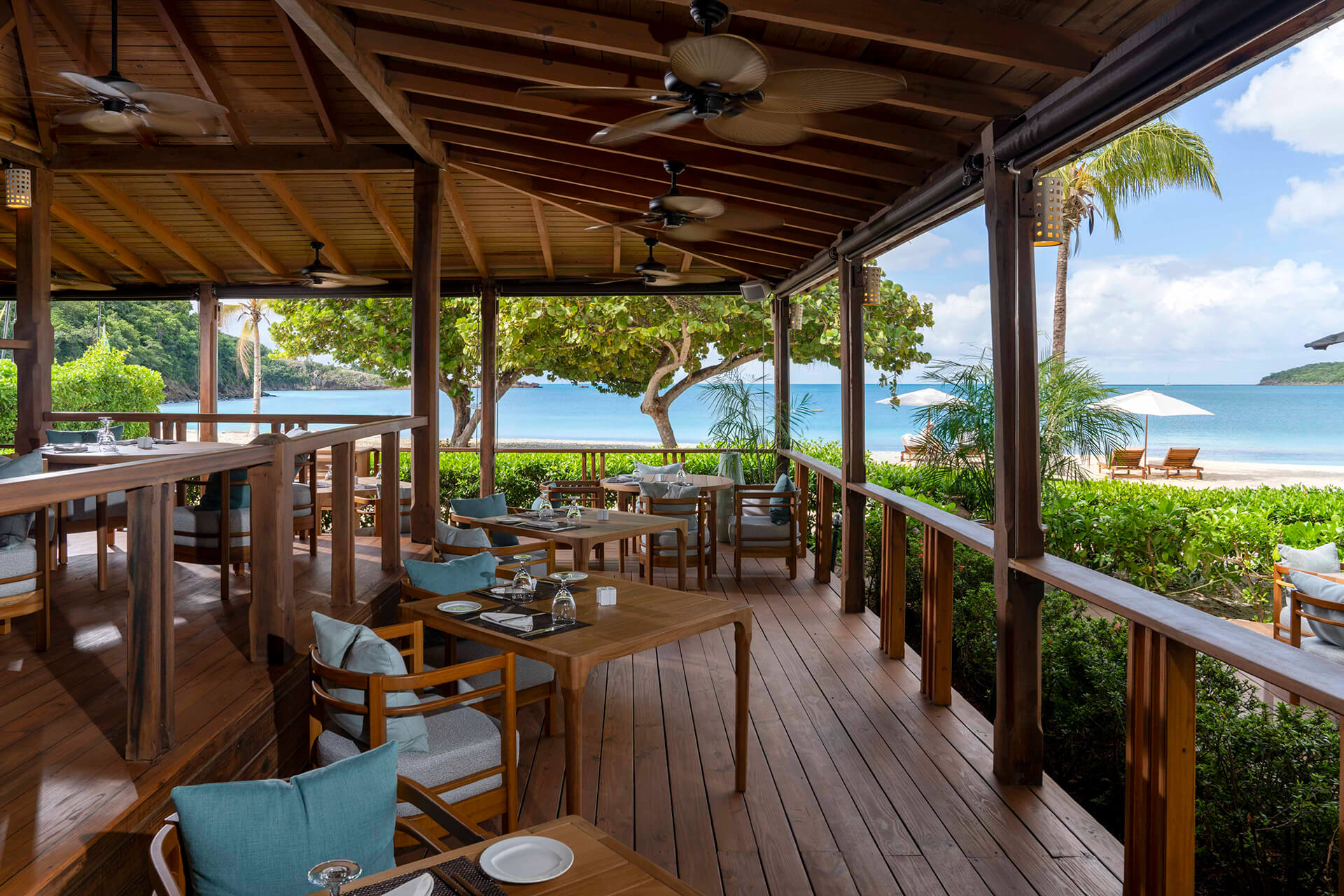 Dining at Hermitage Bay